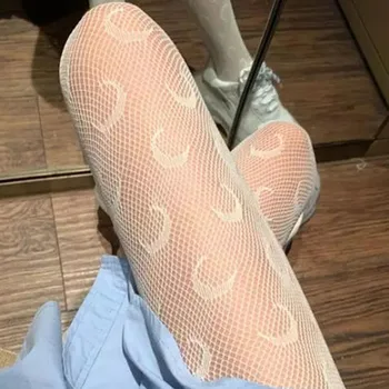 Merginos, sexy kojinės smulkaus tinklelio pėdkelnės tuščiaviduriai raidžių mėnulis modelis juodos ir baltos spalvos, net kojų žvejybos tinklas kojinės